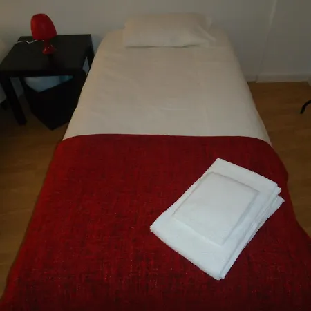 Porta 86 Guest house Cantanhede